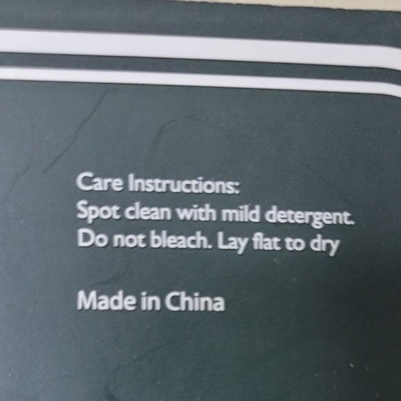 Laura Ashley Women's Slippers Polka Dot Bow Memory Foam NWT Size S 5-6 - Picture 7 of 7